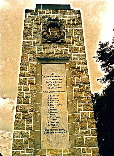 2015-03-Tai Tapu Monument